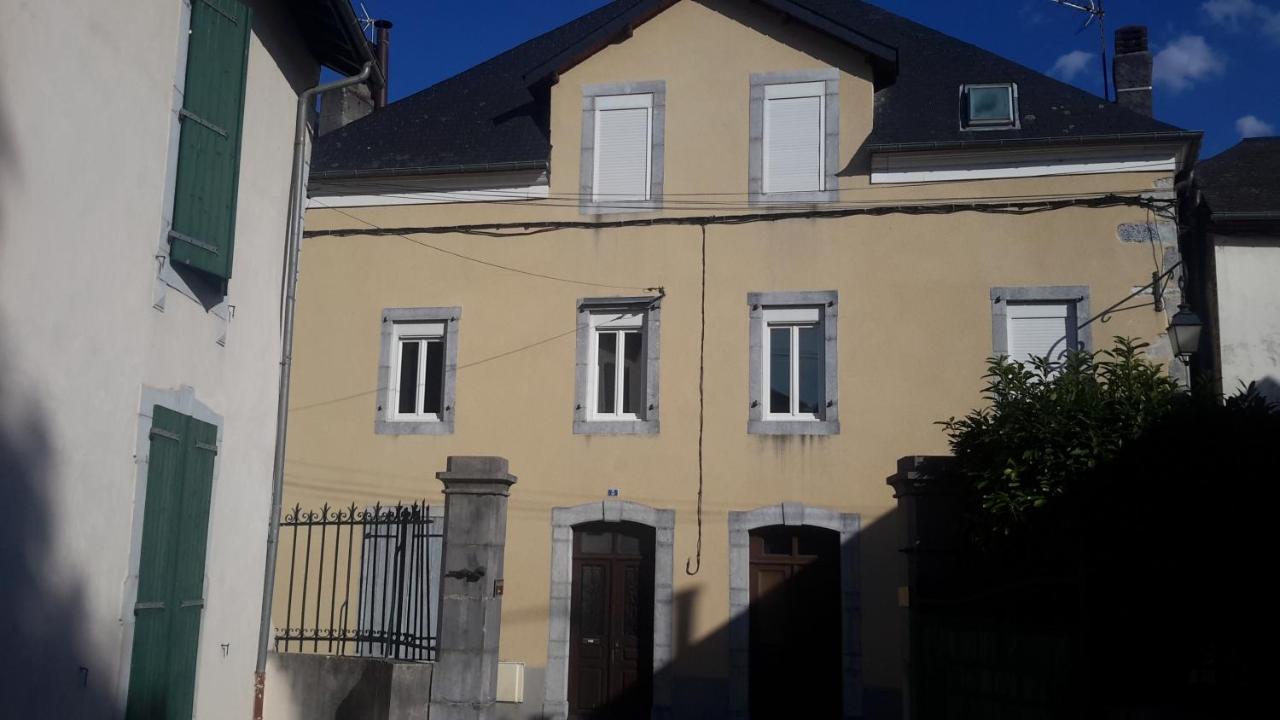 Gite Lorlavie Arudy Exterior photo
